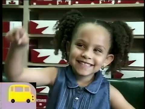 Noggin’s Field Trip: A Field Trip To The Shoe Store (Elmo's World)