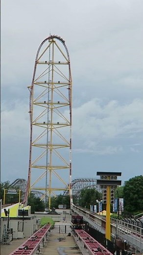 The Original Strata Coaster | Top Thrill Dragster at Cedar Point