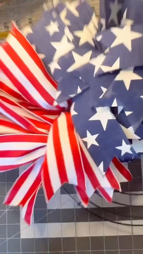 DIY Patriotic Ribbon Wreath 🇺🇸 #FourthofJuly #RedWhiteBlue #SummerCraft #EasyDIY #HomeDecor #AmericanPride | Hollie Lynn Williams