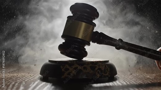 Dramatic Judge's Gavel Hitting Sound Effect for Legal and Cinematic Production