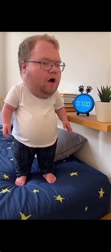 Відео користувача triko😈 (@triko15553) з композицією «оригинальный звук - triko😈»