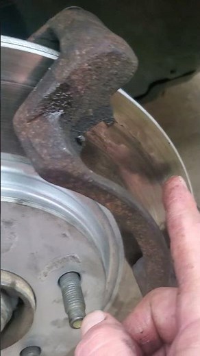 How To Clean Brakes With Brake Cleaner