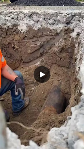 Live Water Main Shutdown Risks and Hot Tapping Solutions | SmartConstruct News posted on the topic | LinkedIn