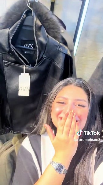 From 🇪🇸 To Roro’s Bazzar 🛍️🇪🇬😂 رجاااااالى و بناااتى ‎ Mark your calendar now on 11-12-13 December / ديسمبر for our Bazzar 🛍️ @rorosbazzar 📍 @suncitymall - Sheraton. Waiting for you all 💕 #rorosbazzar #shopping ‎#zara #spain #egypt