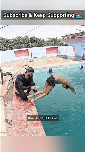How to Dive - Swimming Class 🏊 #swimming #swimmingtips #dive