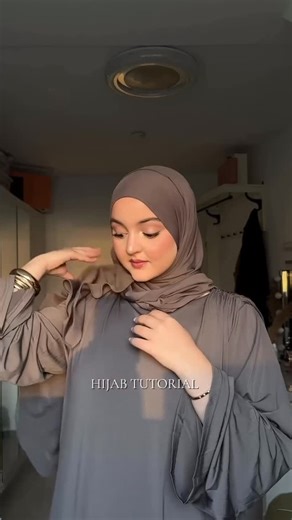 The story on Instagram: "Hijab Tutorial 💌 Dm to order @ishus_store . . . . . #reels #viral #explore #hijabtutorial #hijabtips #tutorialhijab #modalhijab"