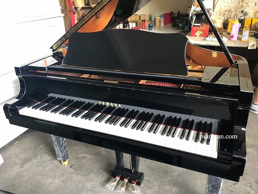 Yamaha C1 Grand Piano Review - Pianotan.com