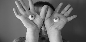 Spritz and other speed reading apps: prose and cons