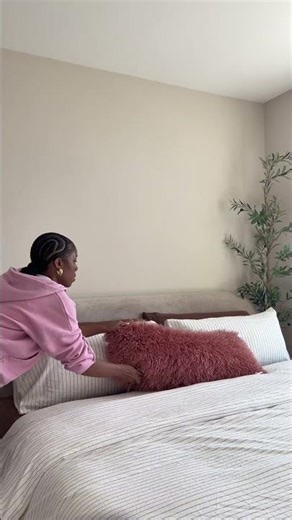 Master Bedroom Makeover : Striped Bedding ✨🌸 #amazonfinds #bedrock