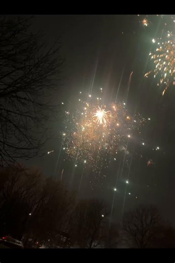 Lighting up the sky for my Nana 8 years today we lost are queen of the family 💚💜