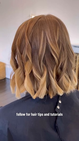 Save this reel if you have a bob or share with someone who NEEDS this video How to beach wave short hair for the perfect textured, effortless look! This style is ideal for bobs, adding volume and texture while keeping the length. Want a more in depth tutorial? Drop a comment below and let me know! @ghd @ghd USA #BeachWaves #ShortHairGoals #BobHaircut #TexturedHair #HairTutorial #EffortlessCurls #HairInspo #BeachyVibes #ShortHairLove