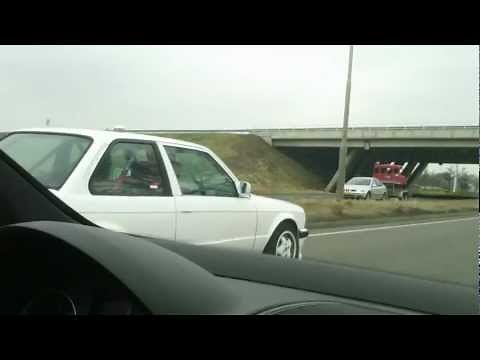 bmw e30 325i m-tech vs golf V r32