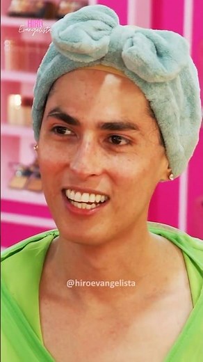 "Crystal be like 👁️👄👁️." #dragrace