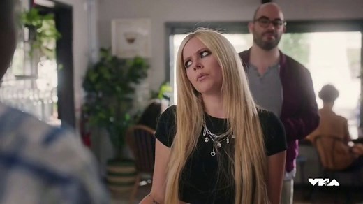 GEICO TV Spot, '2021 VMAs: Complicated Order' Featuring Avril Lavigne
