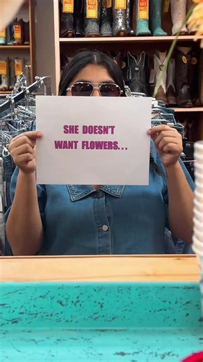 Surprise Her with Perfect Boots This Valentine's Day