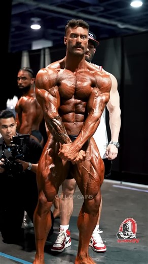 Call of Gains on Instagram: "🔥 CBUM Chest Growth Secret! 💪 Stop doing peck deck flyes the wrong way! In this reel, learn how Chris Bumstead teaches you the perfect stretch + squeeze for maximum chest gains. 🏆 He says if he could go back and give himself one piece of advice, it would be: ➡️ Stretch deep on every set ➡️ Hold the contraction at the top These simple tweaks changed EVERYTHING for his pec development! 😱 Try this on your next chest day and feel the difference! 🔥"