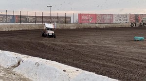 The dirt is flying at 81 Speedway 😍 | World of Outlaws Sprint Car Series