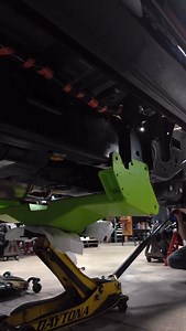 seeing green🤯 check out this 0-13” hydraulic system we’ve got going on this week🤘🏻 Interested in an Any Level Lift? Contact us today! CALL/TXT:315-717-6140 EMAIL:Aaron@anylevellift.com WWW.ANYLEVELLIFT.COM #anylevellift #anylevel #superduty #platinum #f250 #platti #platinum #limited #lariat #kingranch #superdutynation #ford #diesel #turbodiesel #fordsuperduty #alumiduty #truck #liftedtruck #viral | Any Level Lift