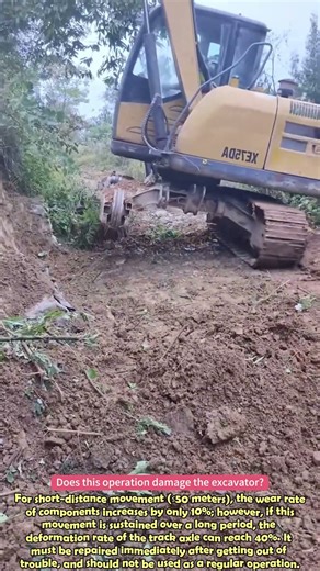Excavator chain falling, hardcore walking #clever #wonder #techniques