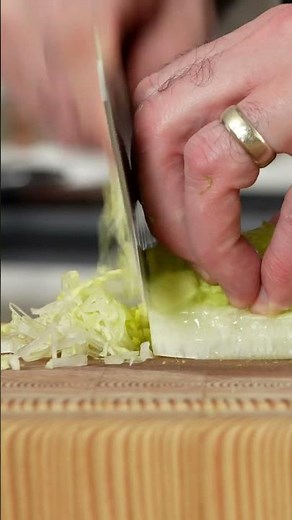 Who likes their lettuce super thin? Enso Hizashi Chinese Cleaver