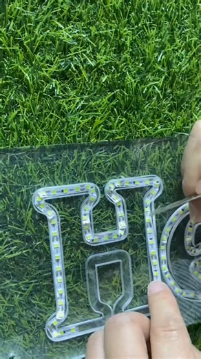 FIRES'NEON on Instagram: "Customised your name with neon sign up . . . #neonlights #neonsign #neonvibes #neon #neonsignbuzzingsound"