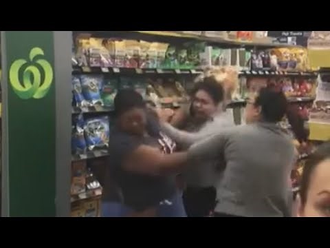 "El Virus" An Oakridge Boys parody (Corona Virus Humour) Elvira by Tammo