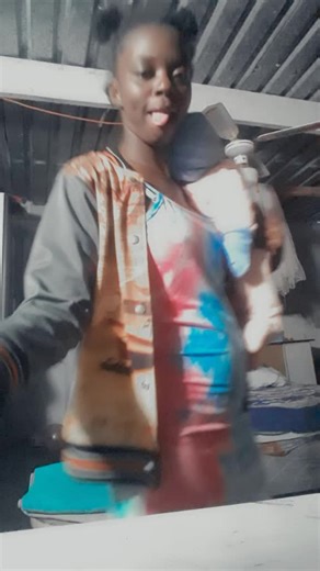 babe❤️🌍💍 (@clarisbae0)’s videos with Arch Yuh Back - Léle