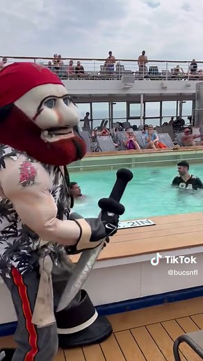 Tristan Wirfs is an athlete #backflip #pool #buccaneers