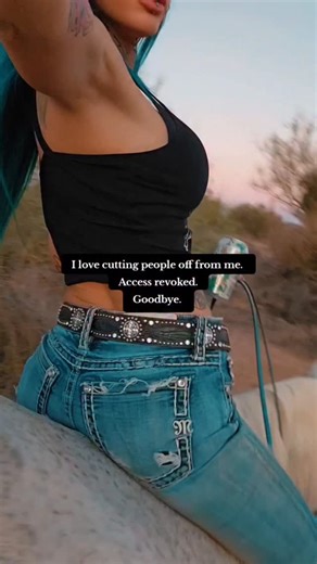Savannah Leigh on Instagram: "And just like that, you will never hear from me again ✨️ - - - - - - - - - - - - - - #dating #relationships #situationship #friendship #yallternative #deserthuntress #mentalhealth #healingjourney"