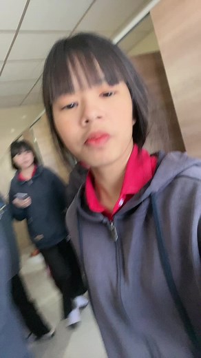 วิดีโอของ หลุบหลิบ😁 (@hlub_hlib.com) พร้อมเพลง เสียงต้นฉบับ - โอมเพี้ยง🚬❤️‍🔥 - Aom x2🐯