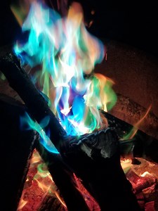 Watch Colorful Fire - Adds Colorful flames to a Campfire - 24 Packs on Amazon Live