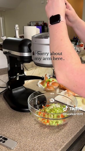Mastering the KitchenAid Mixer: Tips and Tricks