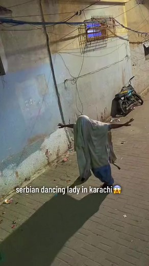 Rip Serbian Dancing Lady 🇵🇰😱 | LAWA