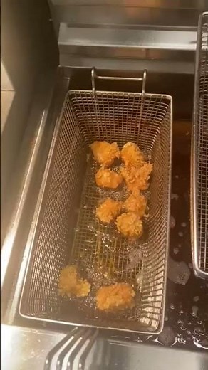 Crispy Chicken Chunks Recipe | Street Style Chicken Bites 🍗 #shorts