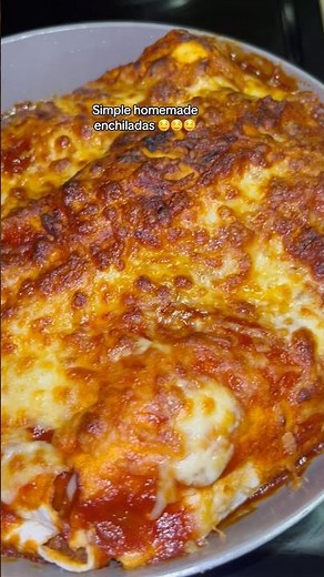 Simple homemade enchiladas 🌮🔥Easy juicy comfort food recipe