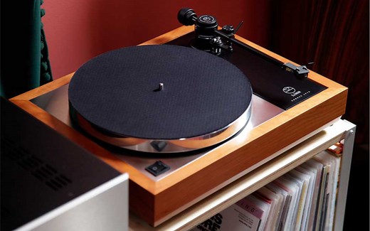 传奇黑胶唱机 英国Linn Akurate LP12 莲 12 安装