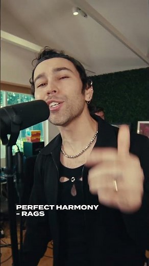 MAX sings RAGS medley from the Nickelodeon movie #rags #nickelodeon