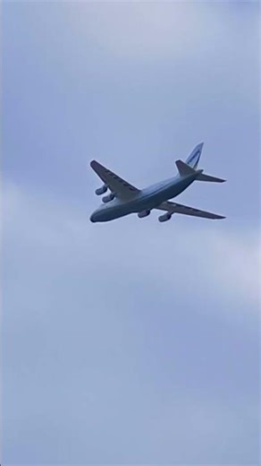 Antonov na słupeckim niebie