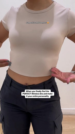 Say goodbye to visible bra lines 👋 #UNIQLOCanada #LifeWear #wirelessbra