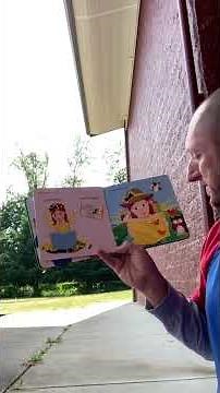 The Wiggles Love Books a book about reading. The Wiggles Here to Help