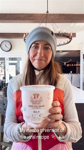 Feed Mind Body Soul - DeeDee Mehren on Instagram: "🍫☕ Viral Japanese Cheesecake… but make it mocha + gluten-free Okay… I almost never jump on viral food trends. But a craving hit, inspiration struck, and here we are. 😏 This 2-ingredient Japanese cheesecake turned into a mocha protein dessert situation in my kitchen, and honestly? Zero regrets. Creamy. Chocolatey. Coffee-forward. Naturally higher protein. Gluten-free. Sometimes the algorithm gets it right. Here’s how I made it (3 large servings