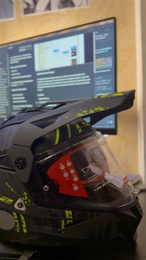 LS2 Pioneer 2 helmet unboxing!