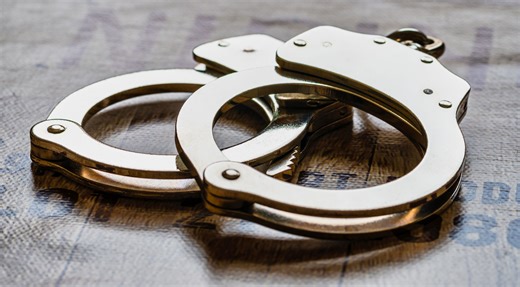 Ga. inmate starts jail fire with e-cigarette battery and toilet tissue