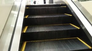 イオンモール津田沼 店内中心エスカレーター B1F～5F上り動画AEONmall tsudanuma Escalator