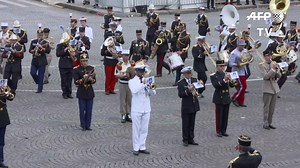 14 juillet: la fanfare joue du Daft Punk #AFP | Agence France-Presse