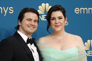 Melanie Lynskey Details Husband Jason Ritter’s ‘Last of Us’ Cameo as a Clicker: ‘I Shot Him Once’