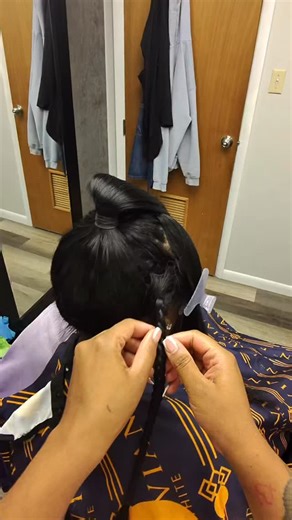 Watch me fluff a braid 🦋 Link in my bio 💫 • • • • • • • • • #partialsewin #sidepart #sewinweave #curls #braids #updo #cincinnatihairstylist #explorepage✨ #girlslovecurls #fluffybraid #protectivehairstyle #ohiohairstylist #butterflybraids #adornbeautie | Adorn Beauty