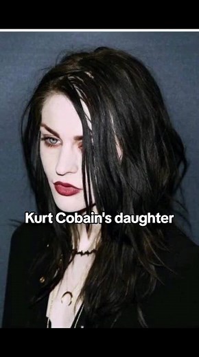 Frances Bean Cobain: Kurt Cobain's Daughter