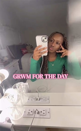 so I’m never using this angle again.. #creatorsearchinsights #madigrwmss #grwm @The Ordinary @loréal paris usa @POND’S @AquaphorUS @Summer Fridays @Sol de Janeiro @holister co. @Kendra Scott @Amazon