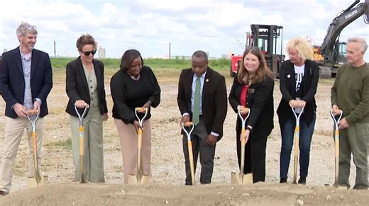 Milwaukee breaks ground on $17 million cruise ship dock